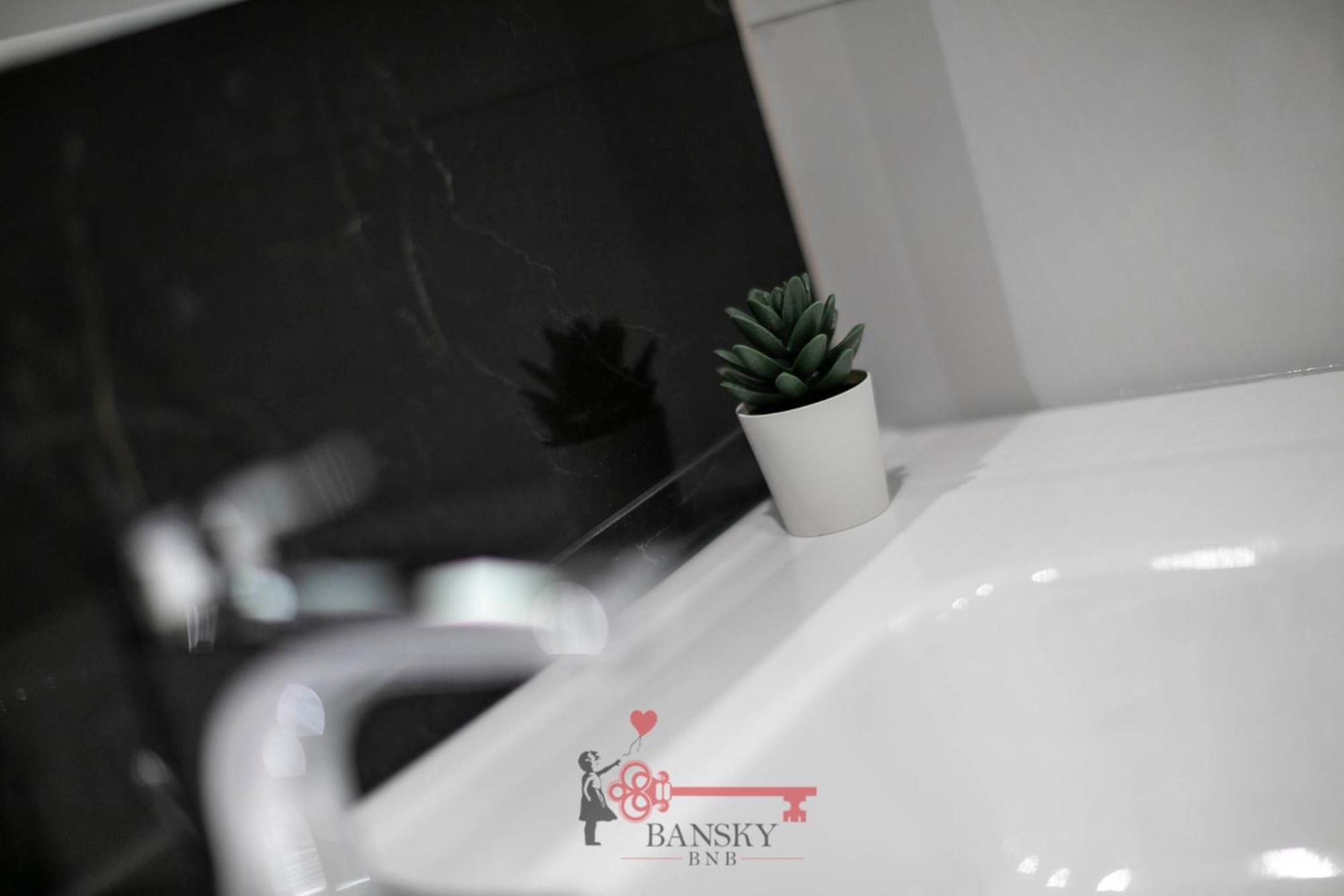 Home Sofia Room 2 - Modern Station -By Easylife Swiss Lugano Buitenkant foto