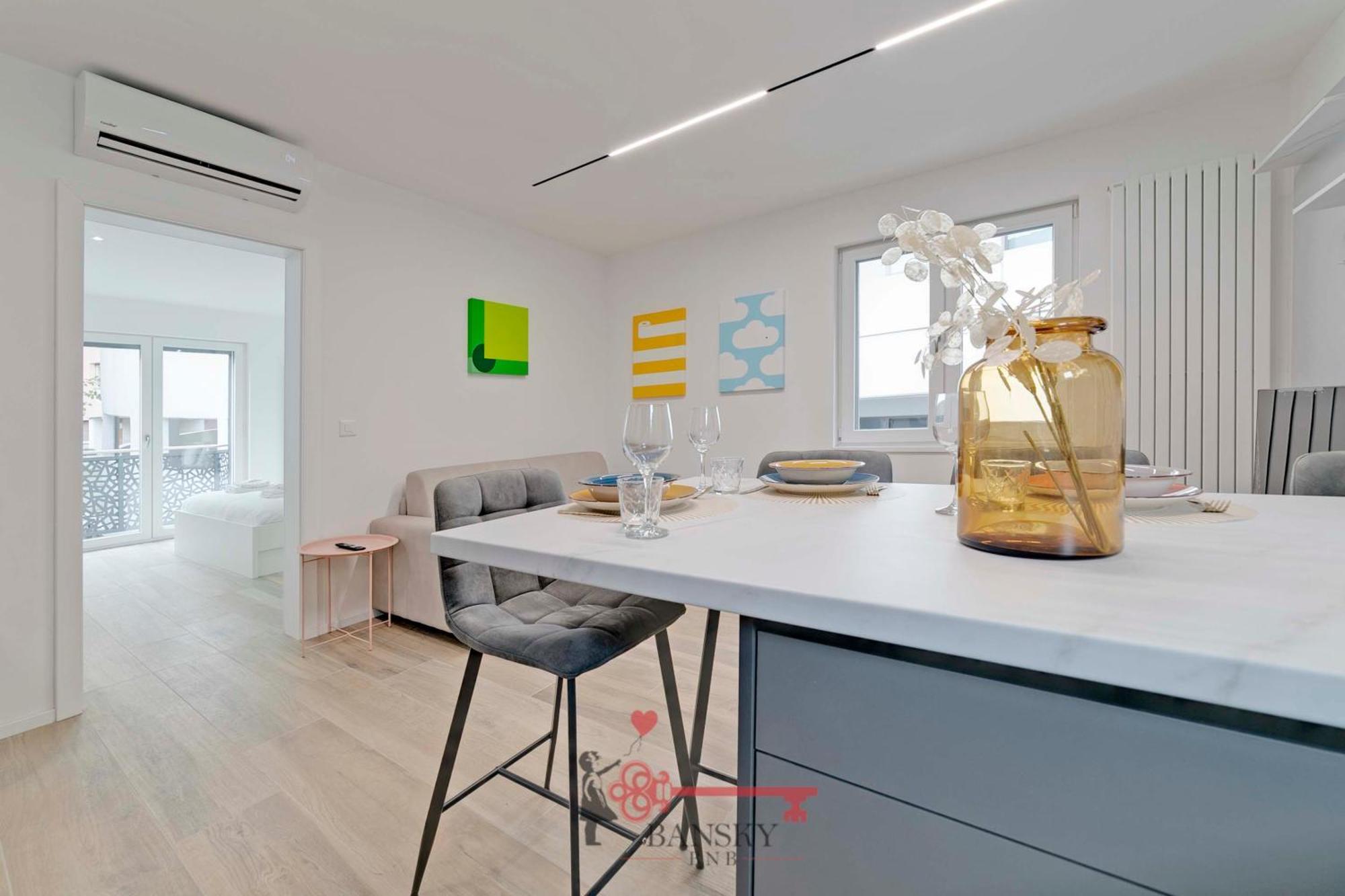 Home Sofia Room 2 - Modern Station -By Easylife Swiss Lugano Buitenkant foto