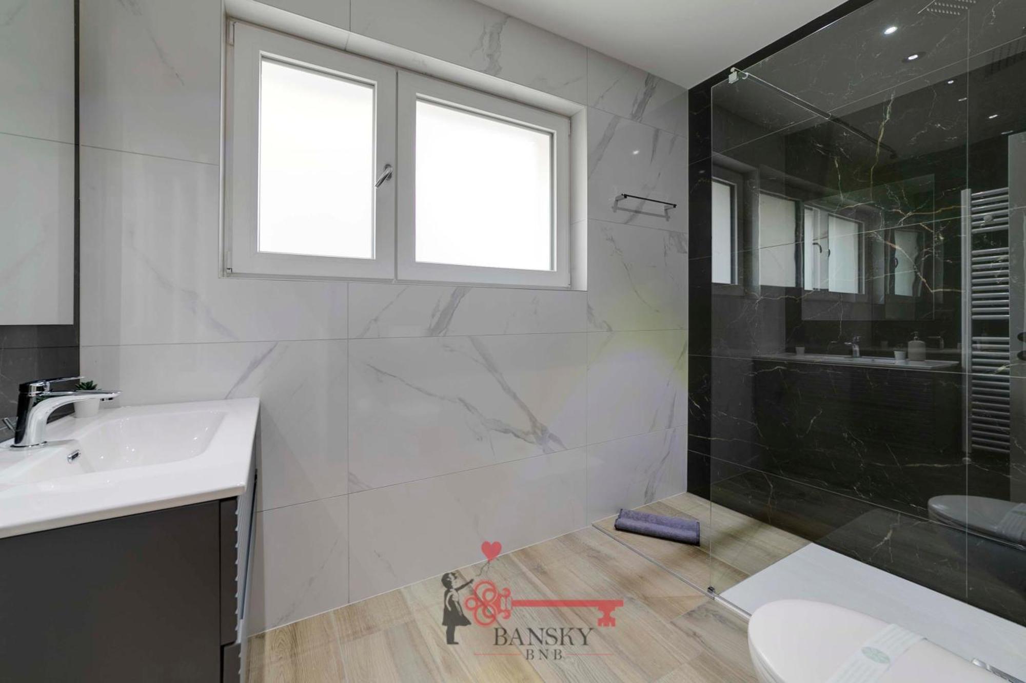Home Sofia Room 2 - Modern Station -By Easylife Swiss Lugano Buitenkant foto